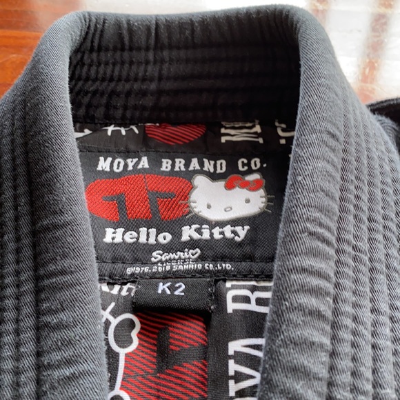Moya Brand x Hello Kitty Gi - Picture 2 of 4